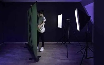Elgato Green Screen - Fondo chromakey plegable, tejido antiarrugas y montaje ultrarrápido, para eliminar el fondo en streaming, videoconferencia, en Instagram, TikTok Muebles Corsair Corsair, Fondos fotográficos, Muebles SacrificioShop sacrificioshop.com {{ shop.shopifyCountryName }} {{ shop.shopifyProvince }} B0743Z892W 169.00 Elgato Green Screen - Fondo chromakey plegable, tejido antiarrugas y montaje ultrarrápido, para eliminar el fondo en streaming, videoconferencia, en Instagram, TikTok - Default Title