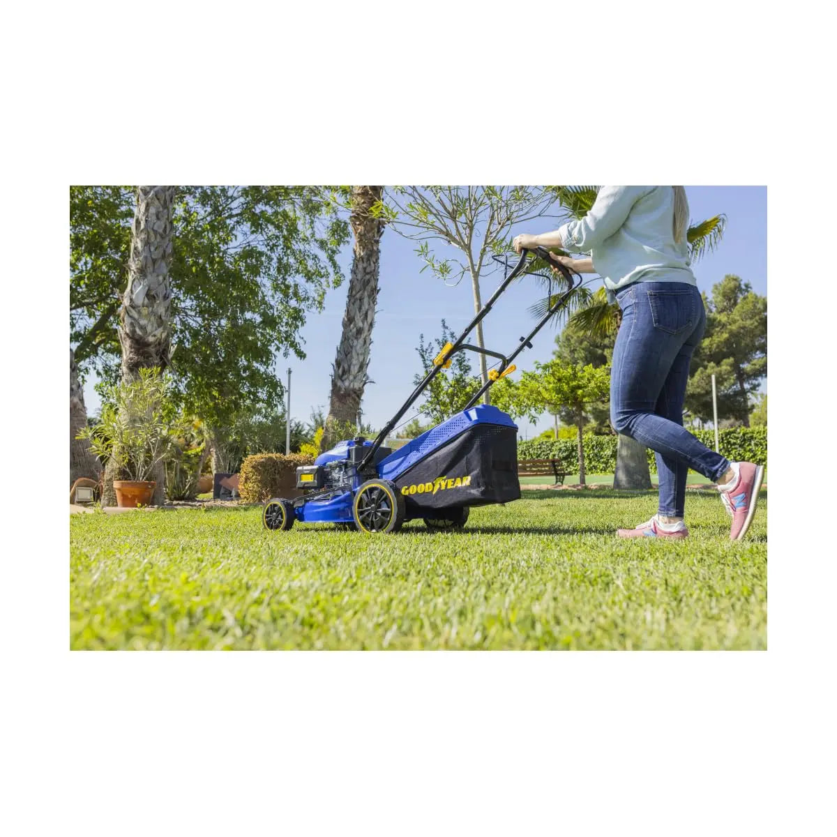 Goodyear - Cortacésped de Gasolina con Arranque eléctrico y Manual 5.620W. Motor 224cc 4 Tiempos OHV. Batería 20V. Anchura de Corte 53 cm. 25-75 centímetros Altura de Corte Goodyear
